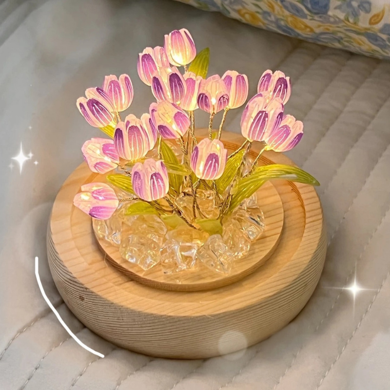 DIY tulip lamp – Soft floral light