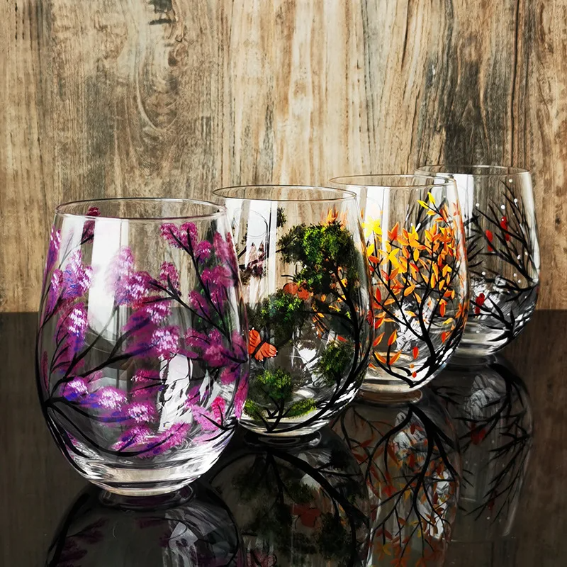 Verres peints à la main inspirés des quatre saisons