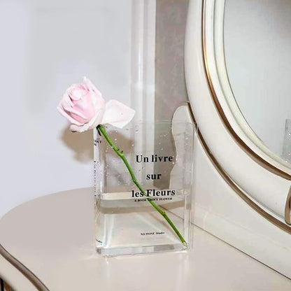 Vaso decorativo livre – Elegância literária na sua casa 