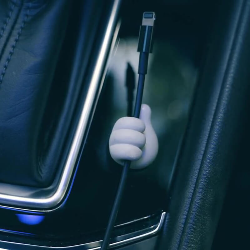 Clever hooks for cables, brushes, earphones, and more (x10) 