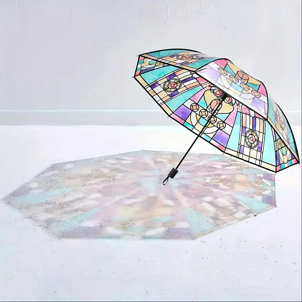 Parapluie vitrail : élégance et protection instantanée